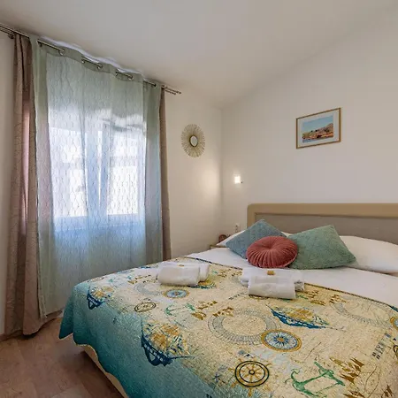 Stunning In With Wifi Apartment *