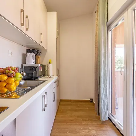 Stunning In With Wifi Apartment *